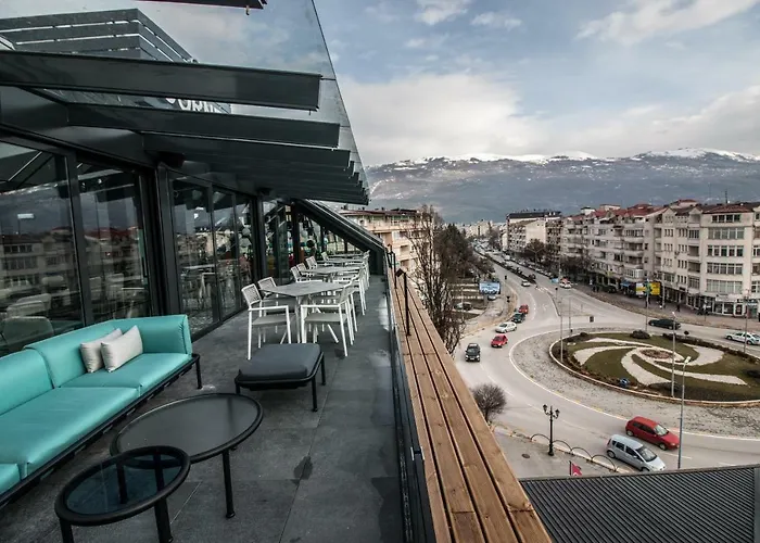 Sky Corner Hotel